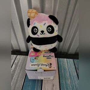 MORIAH ELIZABETH Series 2 Mini Mystery Desert Plush 6” Sprinkles Panda